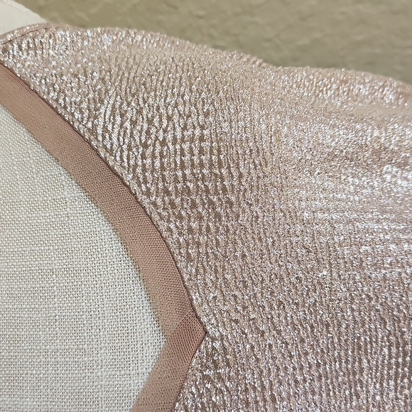 Limited shimmer tank - Picture 2 of 4